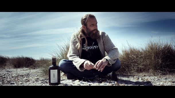 Ginsmagning med Anholt Gin og mulighed for tilkøb af tapasanretning
